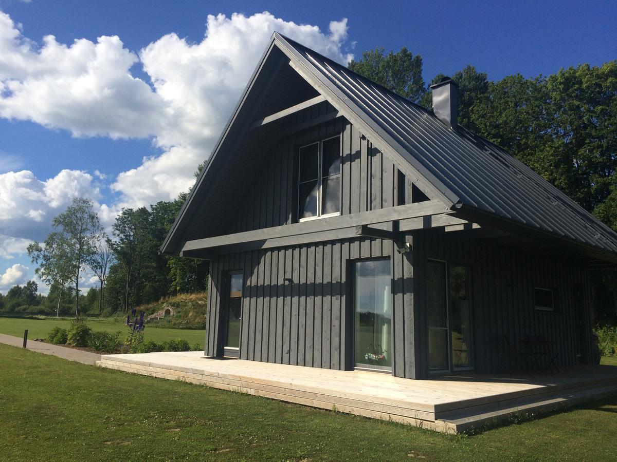 Piesta Riverside Cottage In Soomaa Region Kullimaa Exterior photo