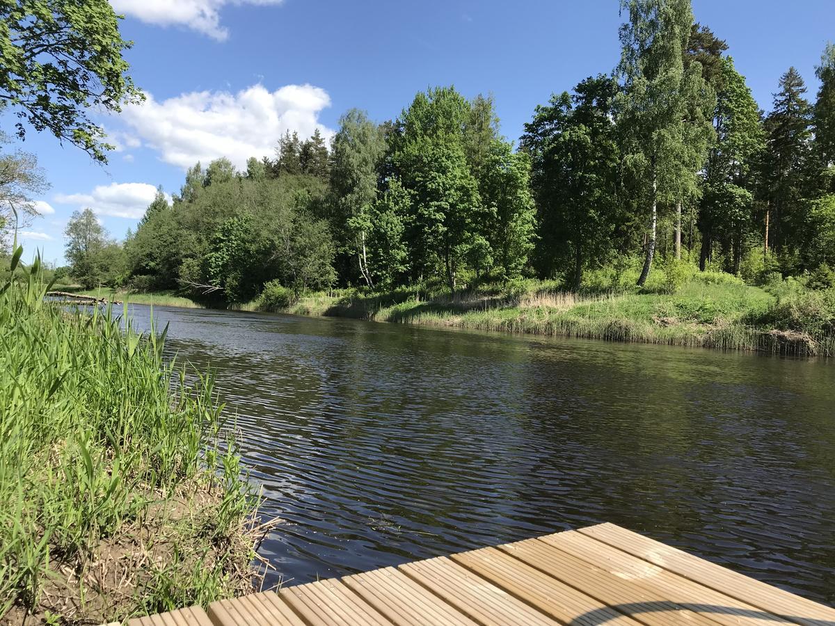 Piesta Riverside Cottage In Soomaa Region Kullimaa Exterior photo